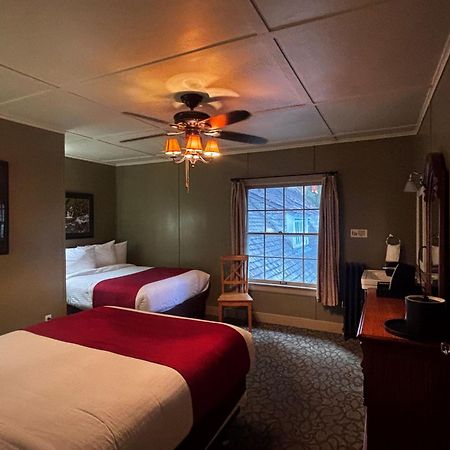 Lake Quinault Lodge Exterior photo